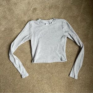 ARITZIA TNA long sleeve crop